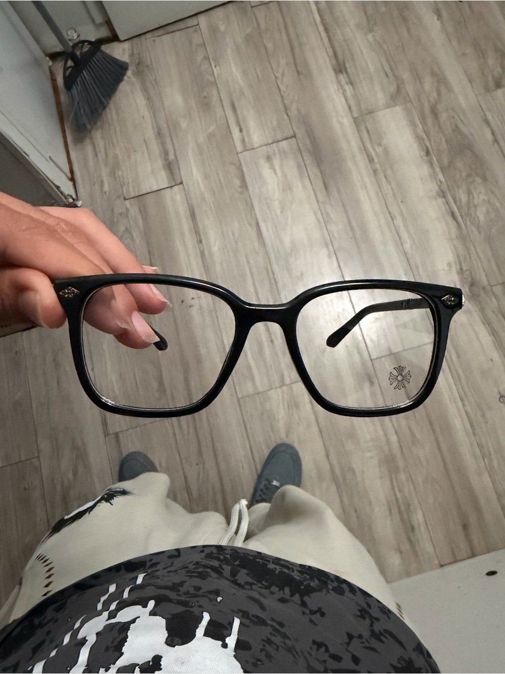 Ch22 clear lens with black frame
